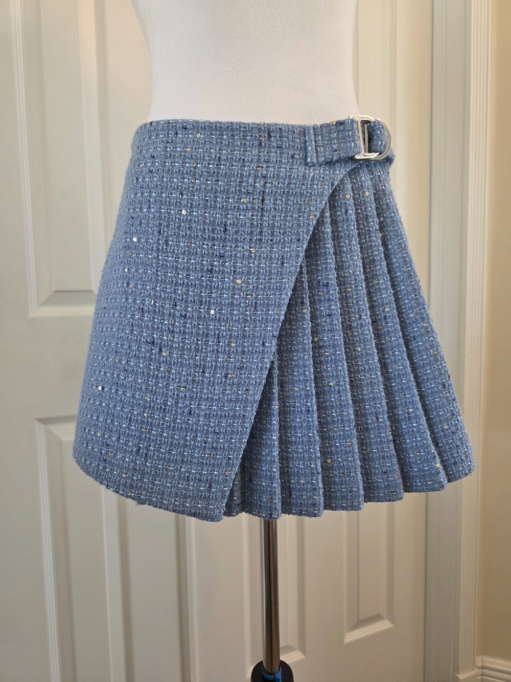 Maje Paris Pleated Tweed Skort Metallic Boucle Wrap Mini SZ 38 US 6/8 - Picture 7 of 12
